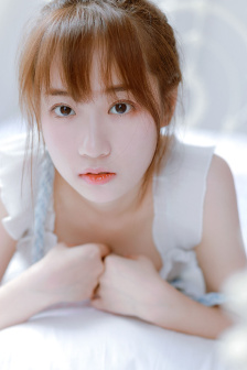 重生大陆玩遍女明星第五章第01集